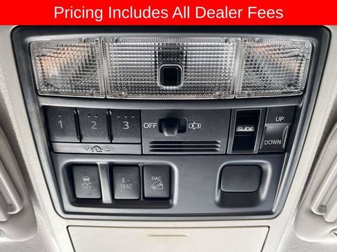 Used 2019 Toyota 4Runner SR5 Premium AWD/4WD image 35