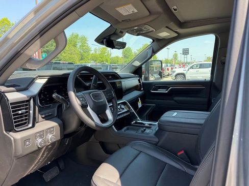 New 2026 GMC Sierra 2500 Denali w/ Denali Reserve Package AWD/4WD image 15