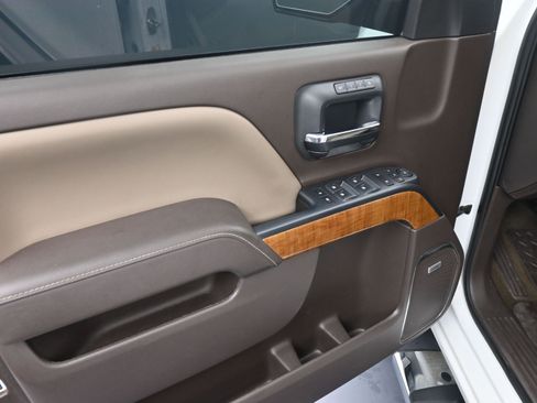 Used 2015 GMC Sierra 1500 SLT w/ SLT Crew Cab Value Package image 13