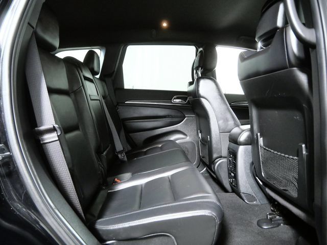 Used 2019 Jeep Grand Cherokee Limited AWD/4WD image 11
