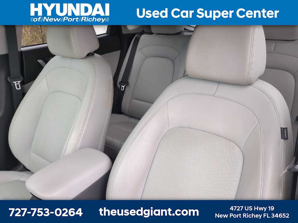 Used 2022 Hyundai Kona Limited FWD image 7
