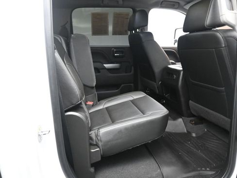 Used 2019 Chevrolet Silverado 2500 LTZ w/ Duramax Plus Package image 23