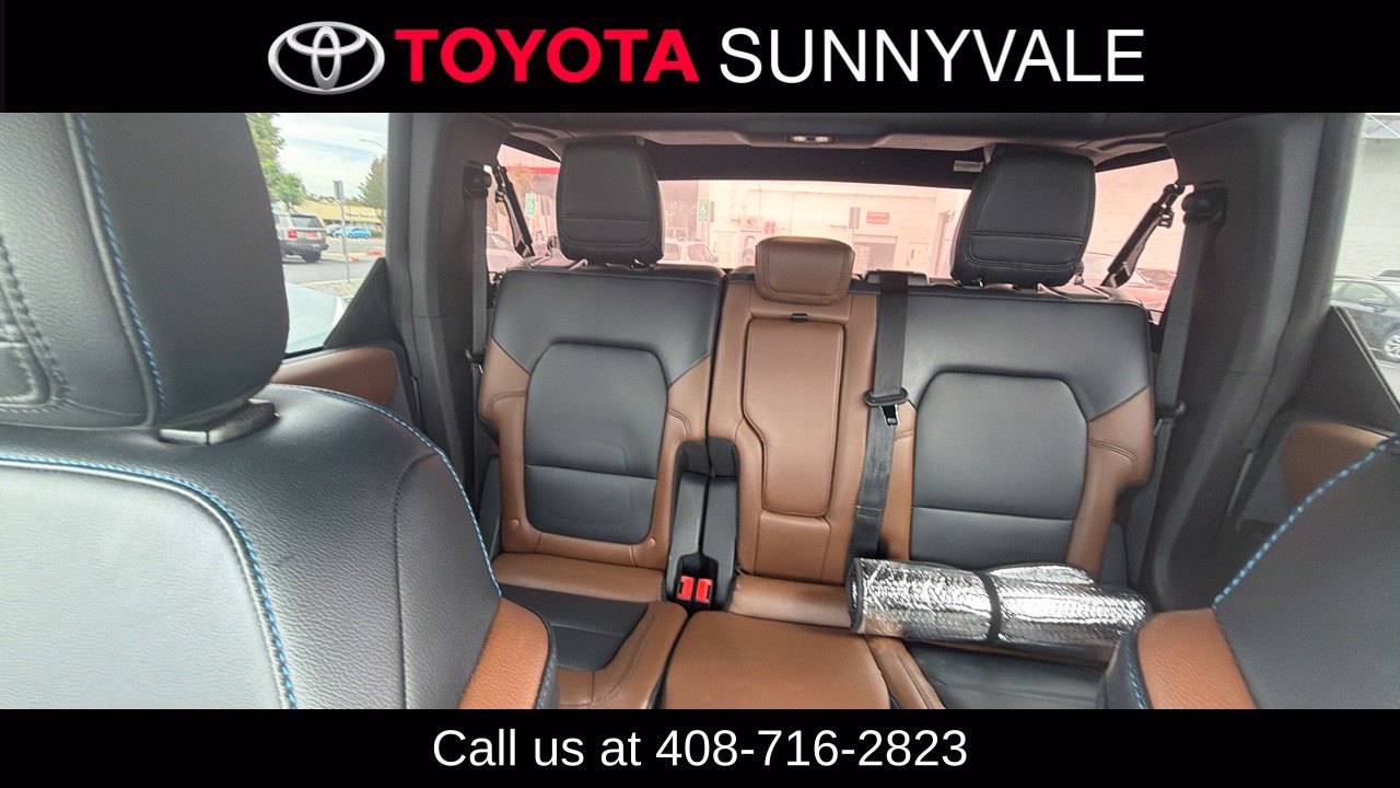 Used 2024 Ford Bronco Outer Banks AWD/4WD image 6