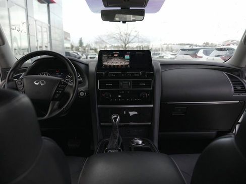 Used 2024 INFINITI QX80 Luxe AWD/4WD image 17