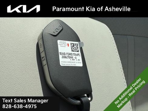 New 2026 Kia Sorento S w/ S Panoramic Sunroof Package image 28