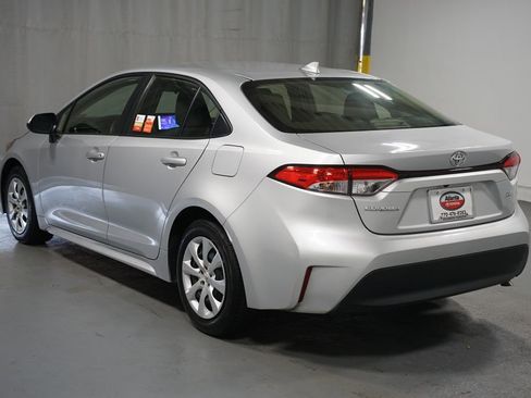 Certified 2023 Toyota Corolla LE image 6