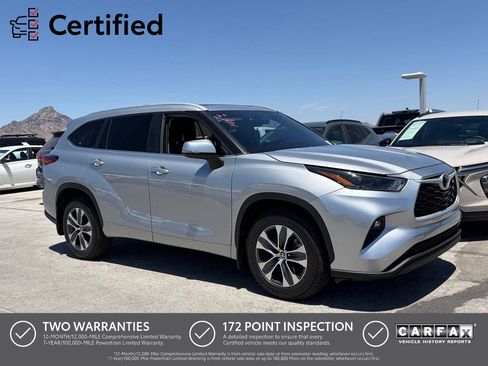 Used 2023 Toyota Highlander XLE AWD/4WD image 1