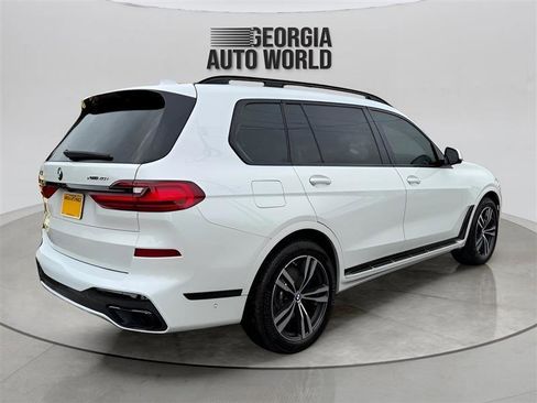 Used 2020 BMW X7 xDrive40i w/ M Sport Package AWD/4WD image 17