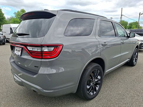 Used 2023 Dodge Durango GT AWD/4WD image 31