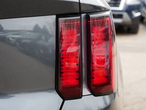 Used 2022 Kia Sorento S image 17