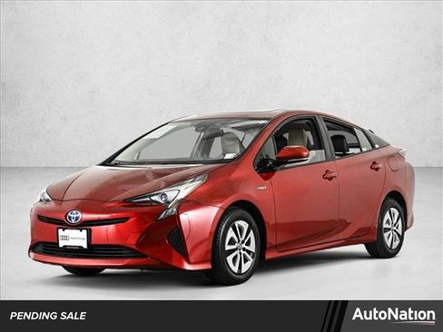 Used 2016 Toyota Prius Four w/ Advanced Technology Package FWD image 1