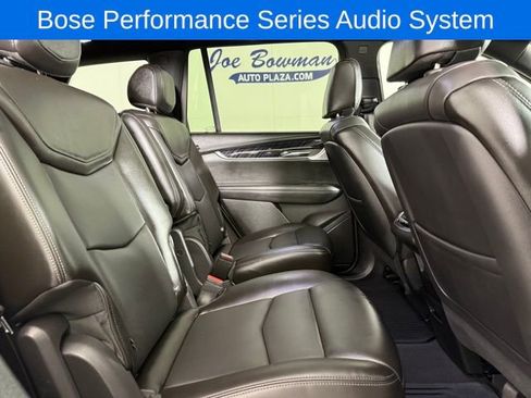 Used 2025 Cadillac XT6 Premium Luxury image 19