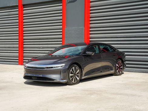 Used 2023 Lucid Air Pure image 1