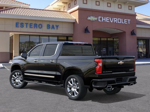 New 2026 Chevrolet Silverado 1500 High Country w/ High Country Premium Package AWD/4WD image 11