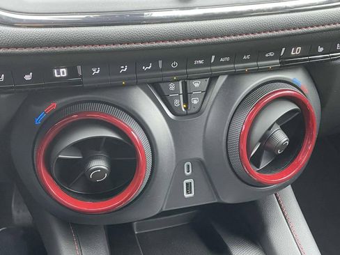 Used 2025 Chevrolet Blazer RS w/ Driver Confidence II Package image 29