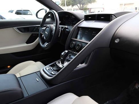 Used 2021 Jaguar F-TYPE Convertible RWD image 14