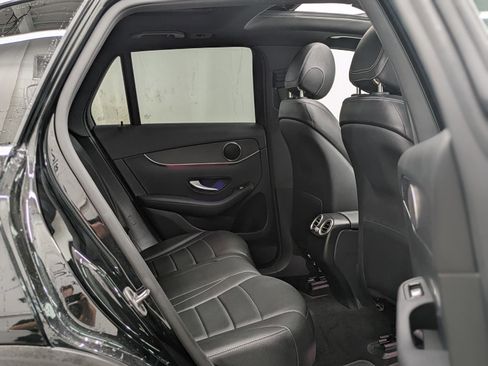 Used 2022 Mercedes-Benz GLC 300 4MATIC image 24