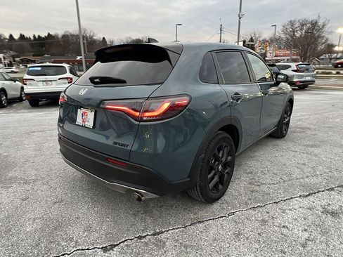 Used 2024 Honda HR-V Sport image 4