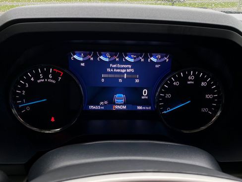 Used 2024 Ford Expedition XLT RWD image 22