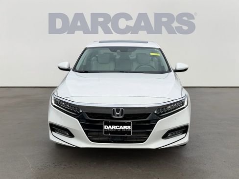 Used 2019 Honda Accord Touring image 2