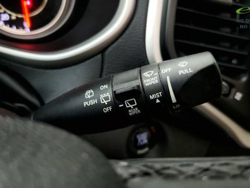 Used 2016 Jeep Cherokee Limited w/ Luxury Group FWD image 58