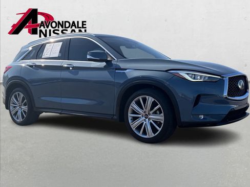 Used 2022 INFINITI QX50 Sensory image 9
