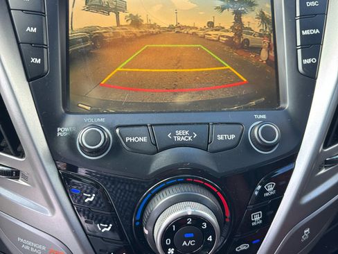 Used 2016 Hyundai Veloster w/ Option Group 02 image 11