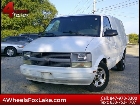 Used 2003 Chevrolet Astro w/ Convenience Pkg image 1