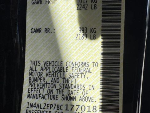 Used 2011 Nissan Altima 2.5 S w/ 2.5S Premium Pkg image 21