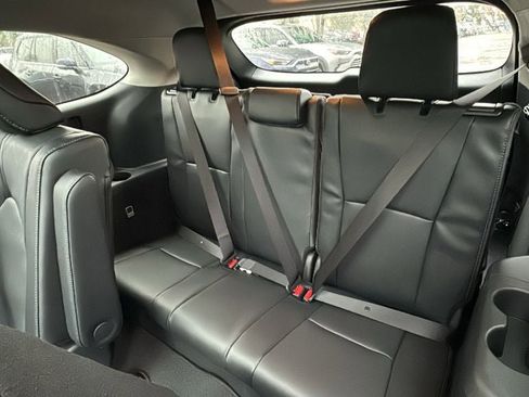 New 2026 Toyota Highlander Platinum AWD/4WD image 22