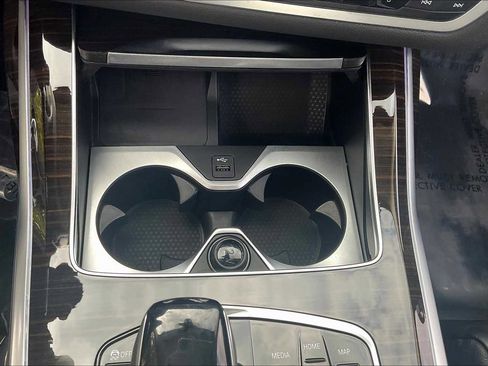 Used 2020 BMW X7 xDrive40i w/ Premium Package image 38