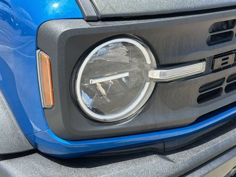 Certified 2022 Ford Bronco 2-Door AWD/4WD image 11