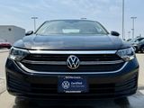 Certified 2023 Volkswagen Jetta SE image 3