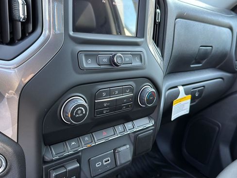 New 2026 Chevrolet Silverado 1500 W/T w/ WT Value Package image 18