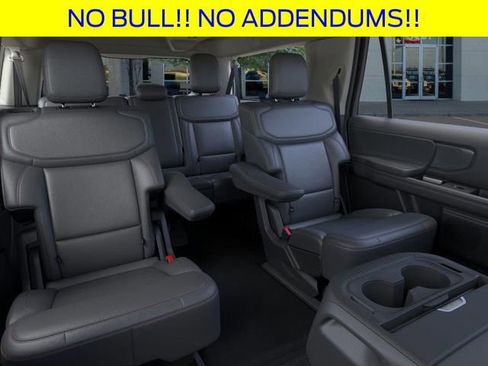 New 2025 Ford Expedition Max Active image 12