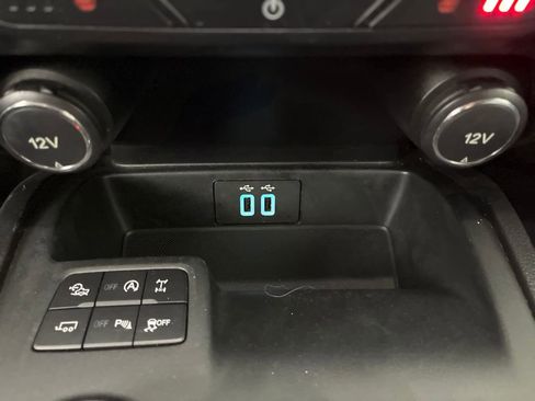 Used 2019 Ford Ranger XLT w/ Equipment Group 302A Luxury image 21