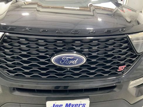 Used 2020 Ford Explorer ST w/ ST Street Pack AWD/4WD image 27