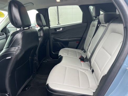 Used 2024 Ford Escape Platinum image 18