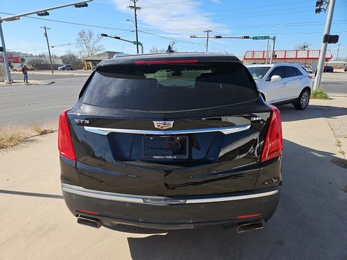 Used 2017 Cadillac XT5 Luxury w/ Driver Awareness Package image 4
