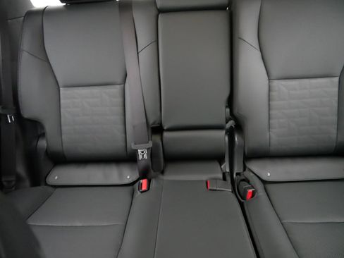 Certified 2025 Toyota 4Runner TRD Off-Road Premium image 13