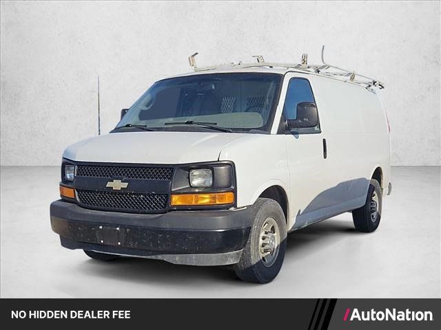 Used 2017 Chevrolet Express 2500 RWD image 1