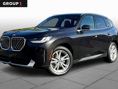 New 2025 BMW X3 xDrive30i w/ Premium Package