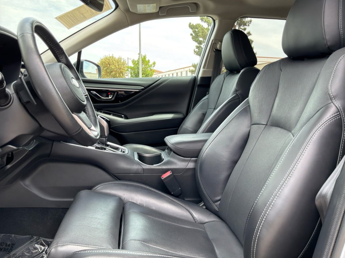 Used 2023 Subaru Outback Limited AWD/4WD image 19