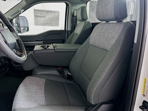 New 2025 Ford F350 XLT w/ FX4 Off-Road Package image 11