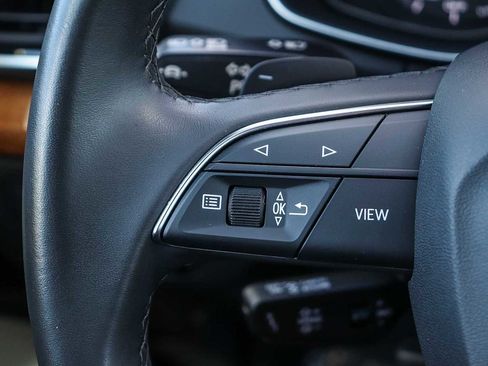 Used 2023 Audi Q5 2.0T Premium w/ Convenience Package image 20