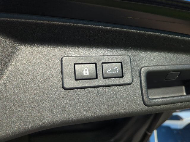 New 2026 Subaru Outback Touring XT AWD/4WD image 32