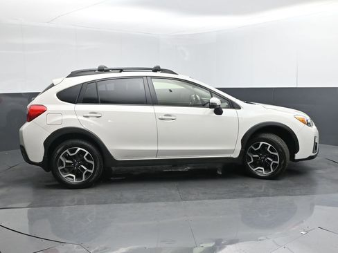Used 2016 Subaru Crosstrek 2.0i Limited image 6