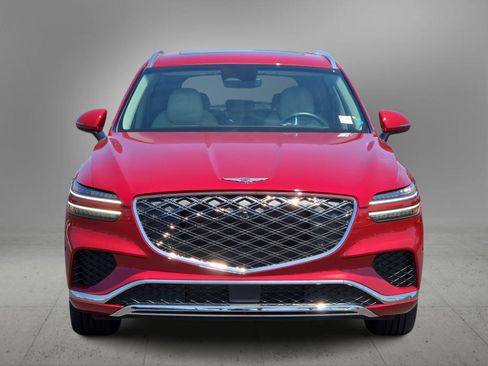 Certified 2026 Genesis GV70 2.5T Advanced AWD/4WD image 3