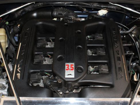 Used 2001 Chrysler Prowler RWD image 10