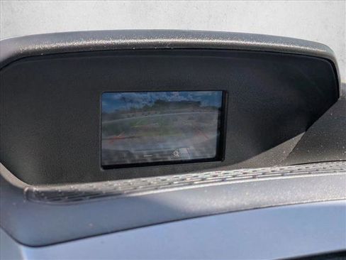 Used 2019 Ford Transit 150 XLT image 13